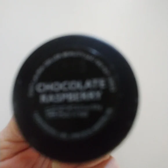 Laura Geller Black Lipstick Tube Case - Picture 2 of 7